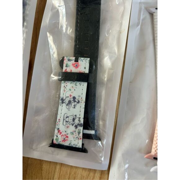 Apple Watch band 38 mm bundle bands different colors and designs. - Picture 2 of 4